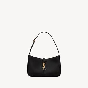 Yves Saint Laurent LE 5 À 7